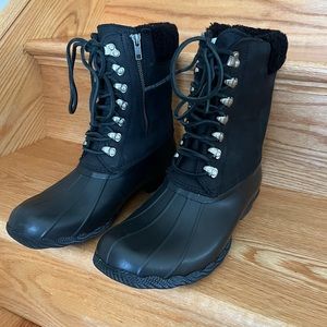 Women’s 8.5 Sperry Boots NEW
